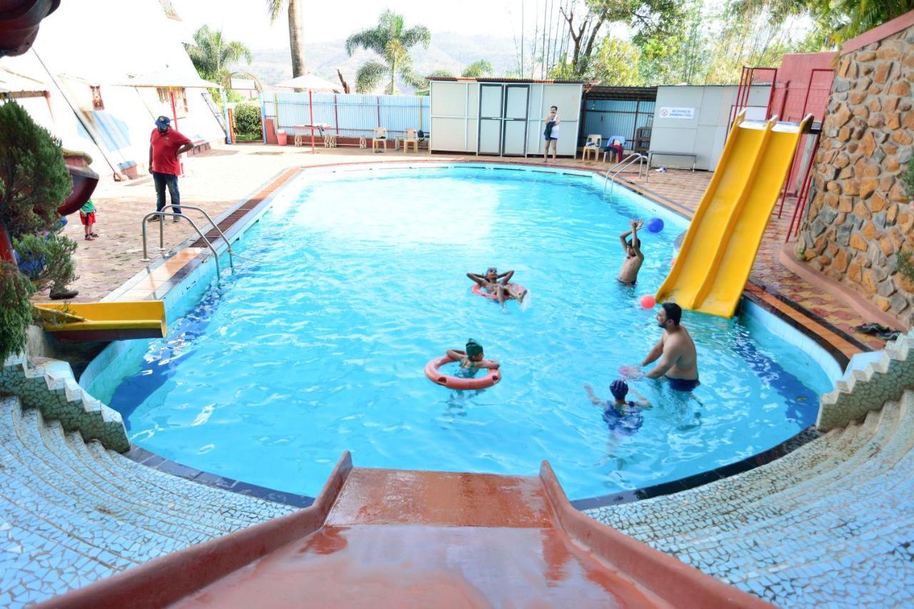 Surya Shibir Resort Pune Eksteriør billede