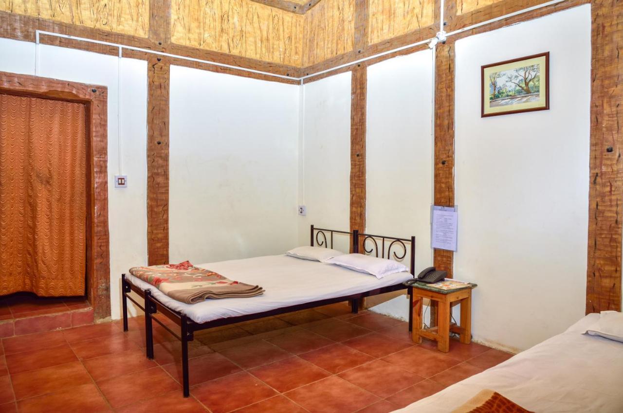 Surya Shibir Resort Pune Eksteriør billede
