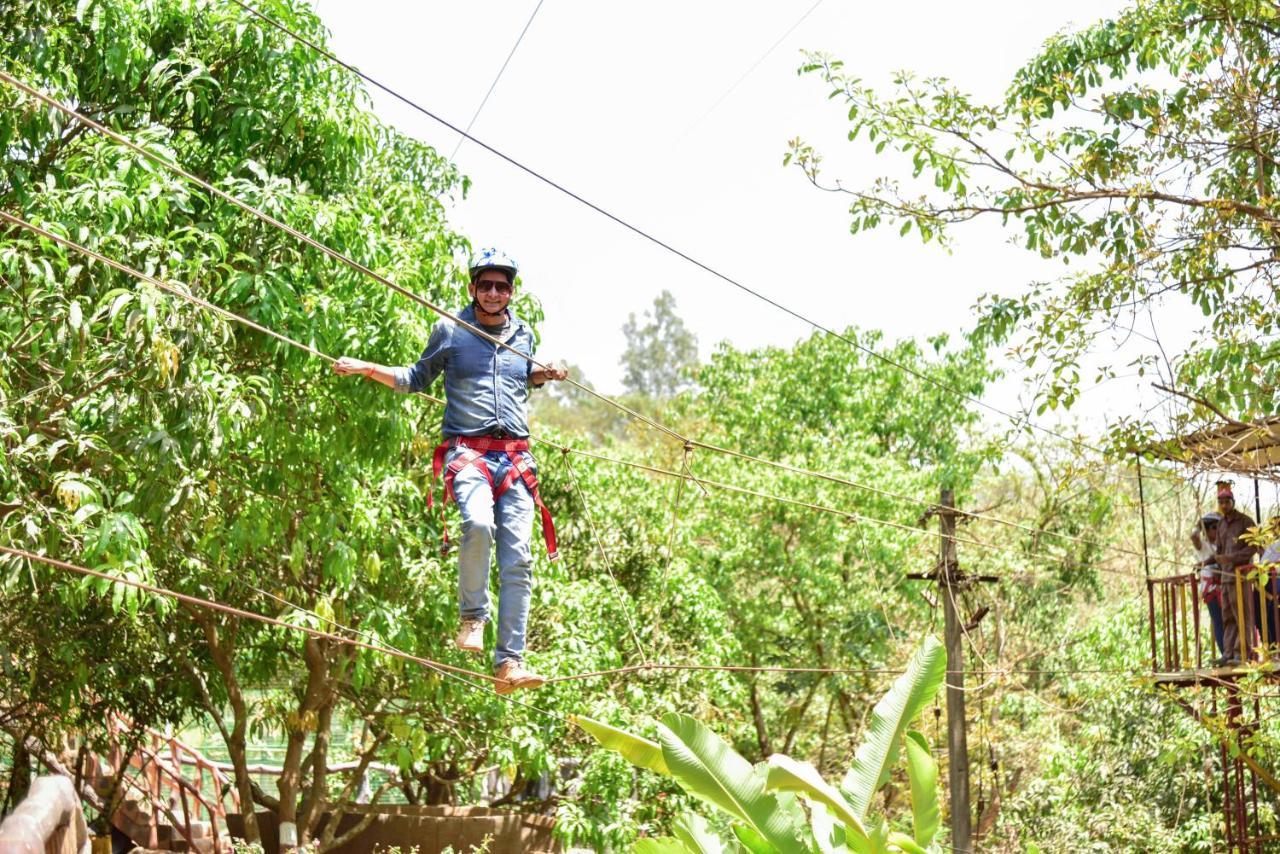 Surya Shibir Resort Pune Eksteriør billede